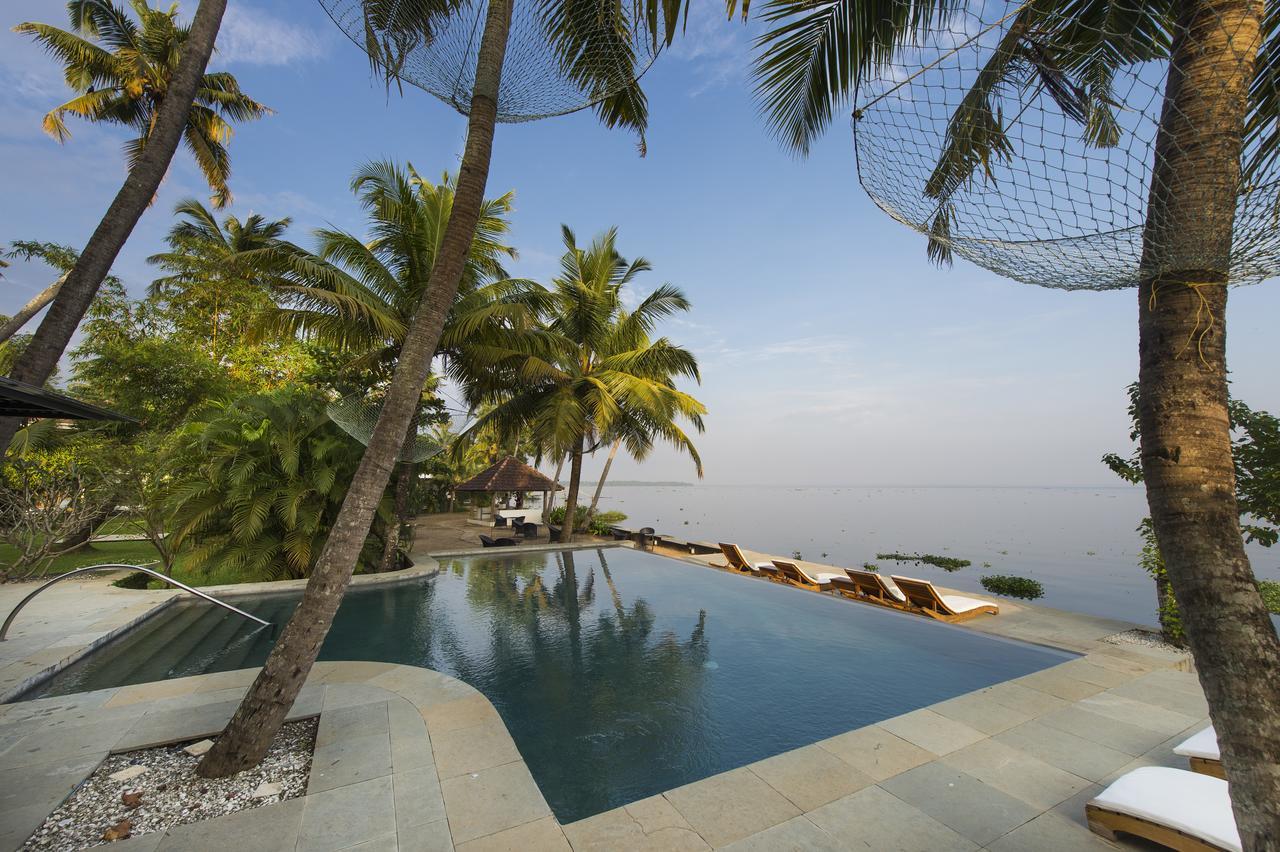 Purity At Lake Vembanad Mararikulam Exterior foto